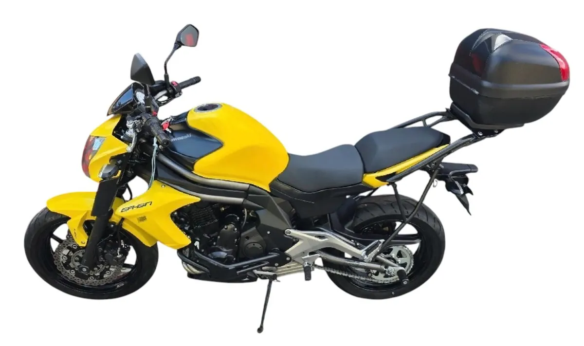 Kawasaki ER6N - Image 4