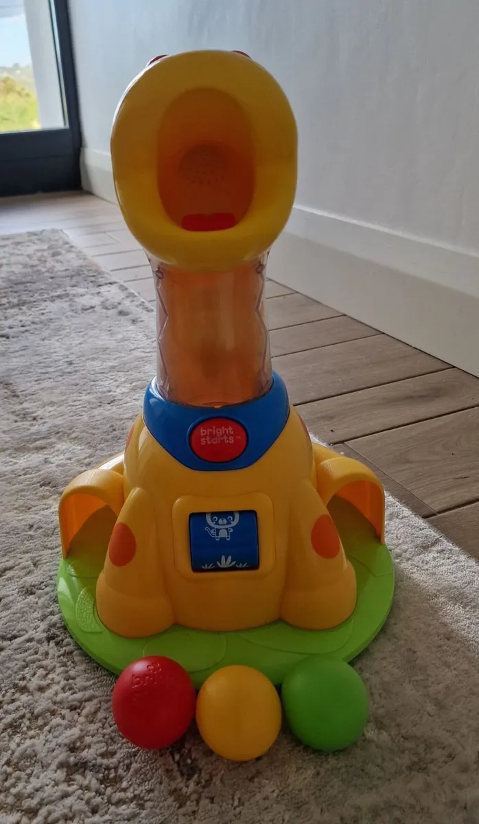 Bright Starts Toy Spinnin' Spots Giraffe Ball Play - Image 2
