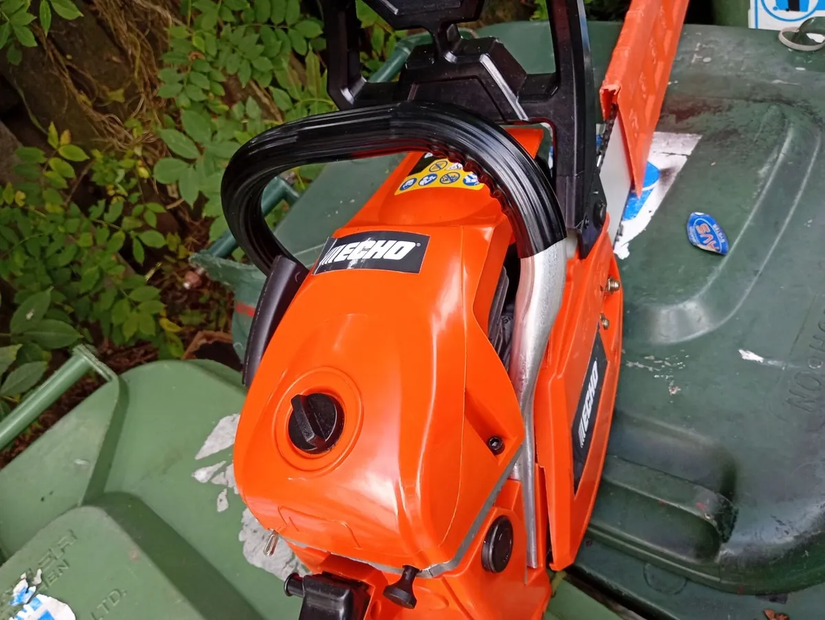 New Echo Chainsaw - Image 2
