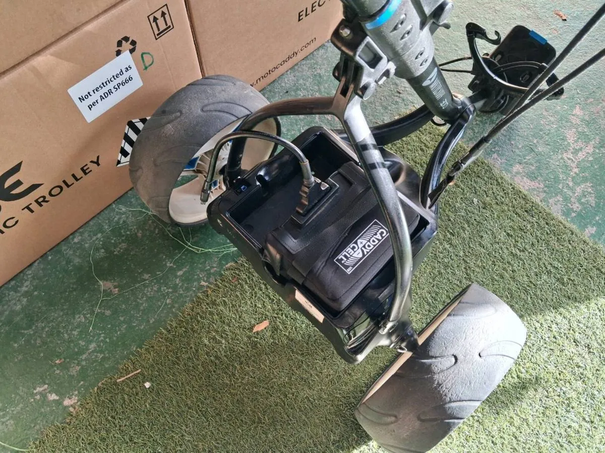 Motocaddy S3 Pro at Golf Concepts - Image 2