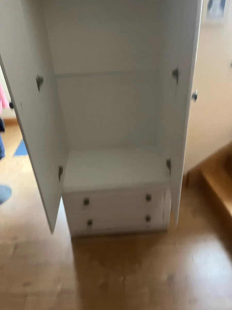 Wardrobe - Image 2