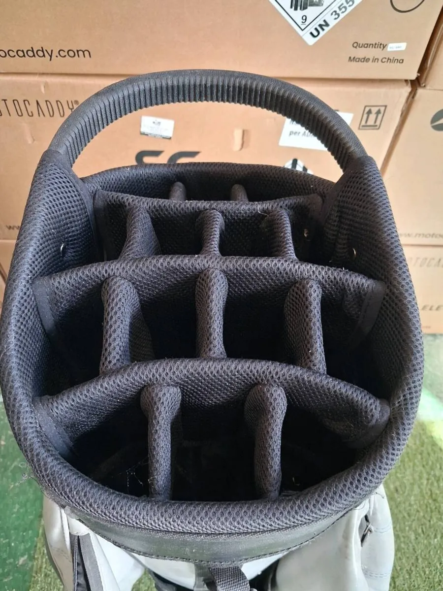 Powakaddy pro bag at Golf Concepts - Image 2