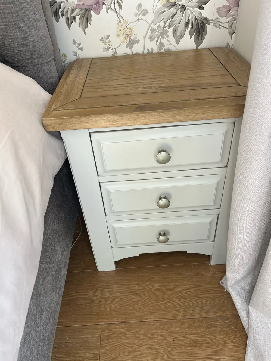 Wardrobes - Image 4