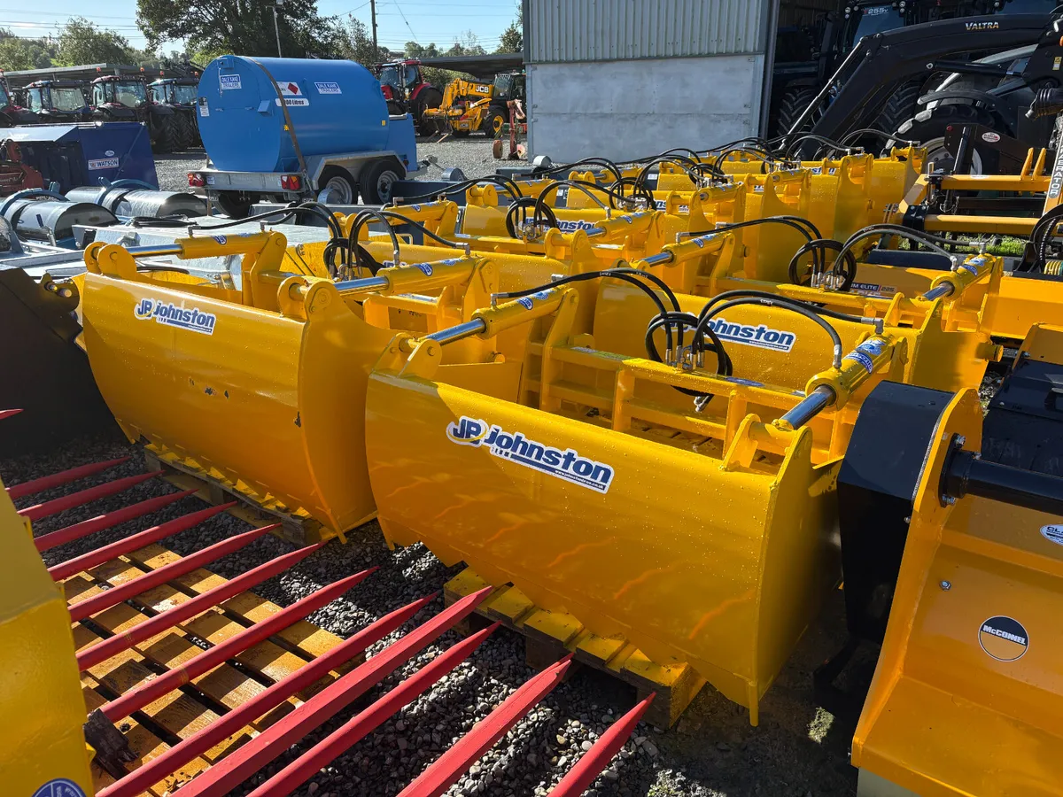 🐄 NEW JOHNSTON SHEAR GRABS – FULL RANGE