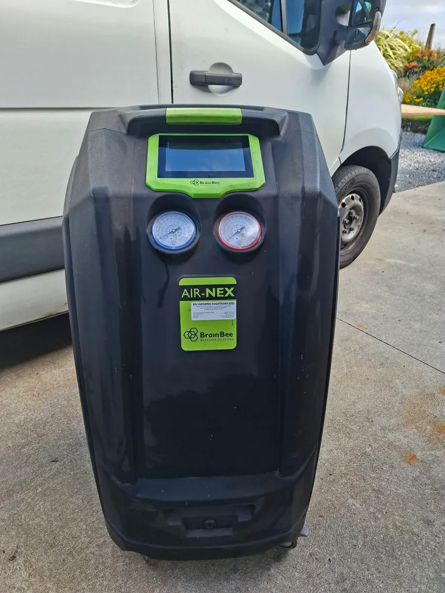 2 x Air Conditioning Machines (old & new gas) - Image 1