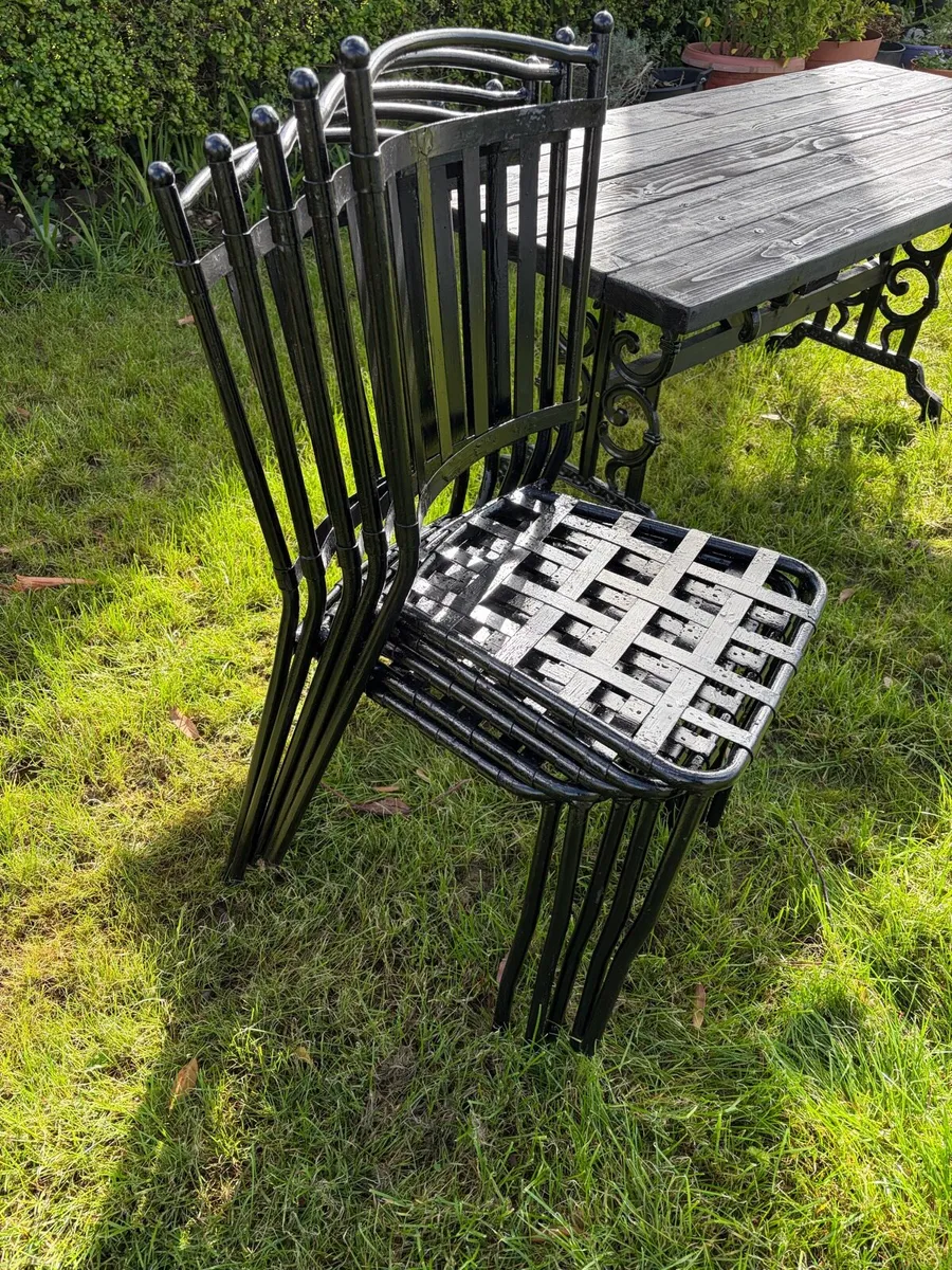 5 garden chairs new - Image 1