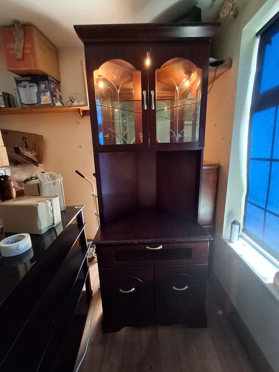Display Cabinet €70  collected from Dungarvan Co W - Image 2