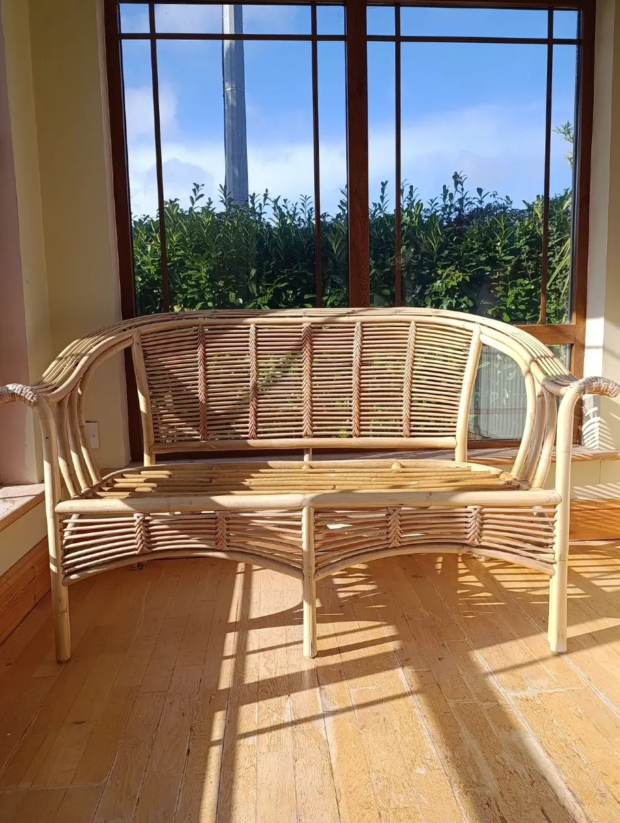 Rattan & bamboo 2 seater love seat & chair - Image 2