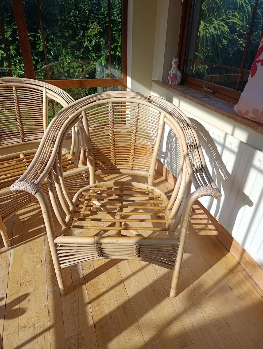Rattan & bamboo 2 seater love seat & chair - Image 4