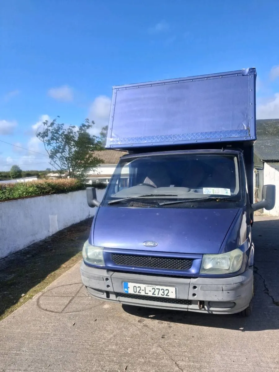 Horse Lorry - Image 3