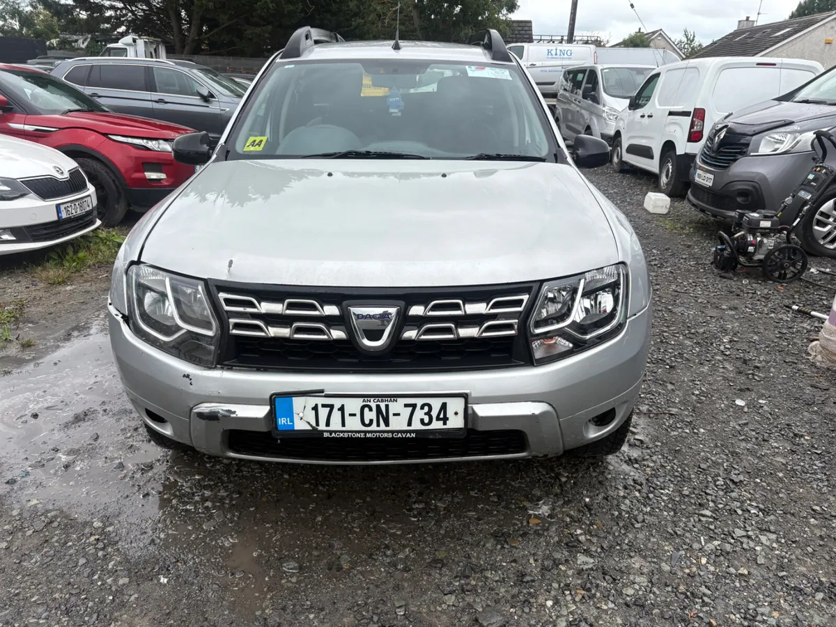 2017 Dacia Duster 1.5 Diesel drive away - Image 2