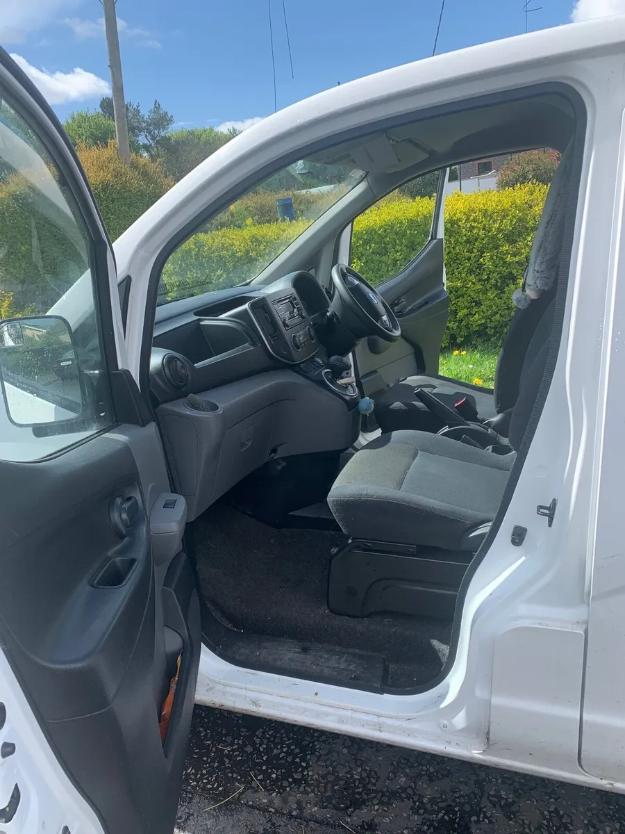 Nissan ENV200 2019 - Image 4