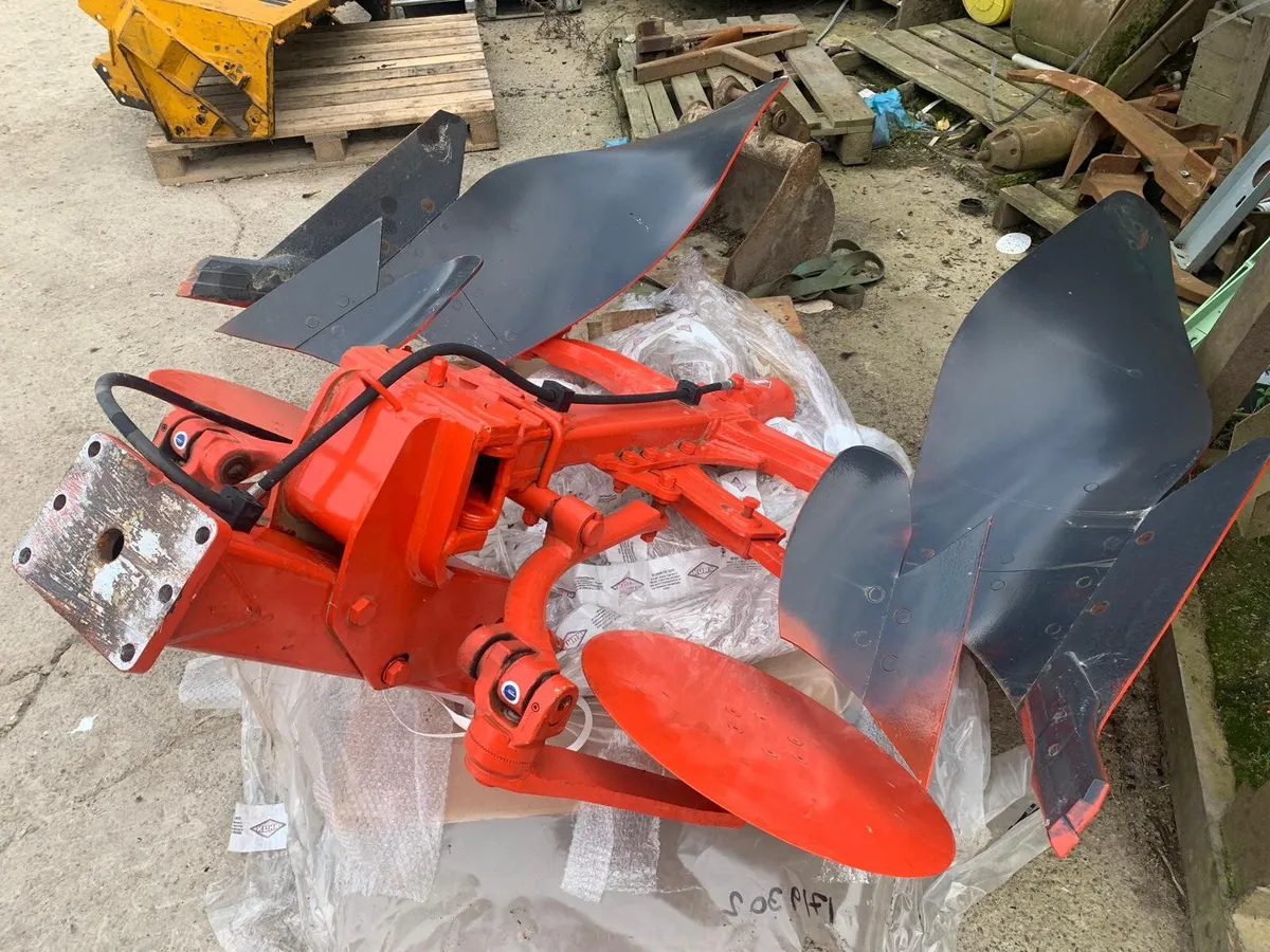 KUHN MULTIMASTER AUTO RESET FURROW - Image 1