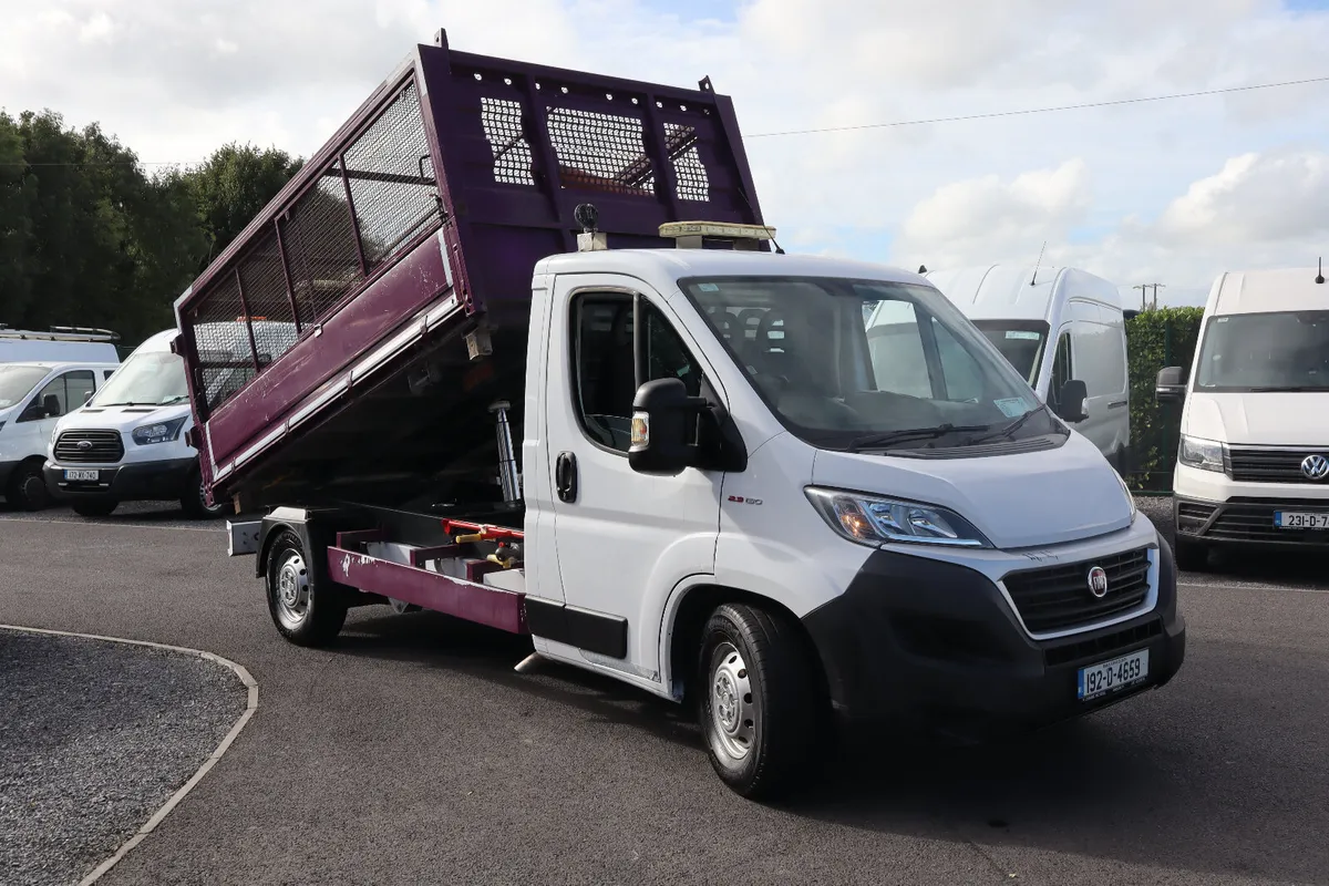 2019 FLAT DUCATO TIPPER MAXI 160BHP - Image 1