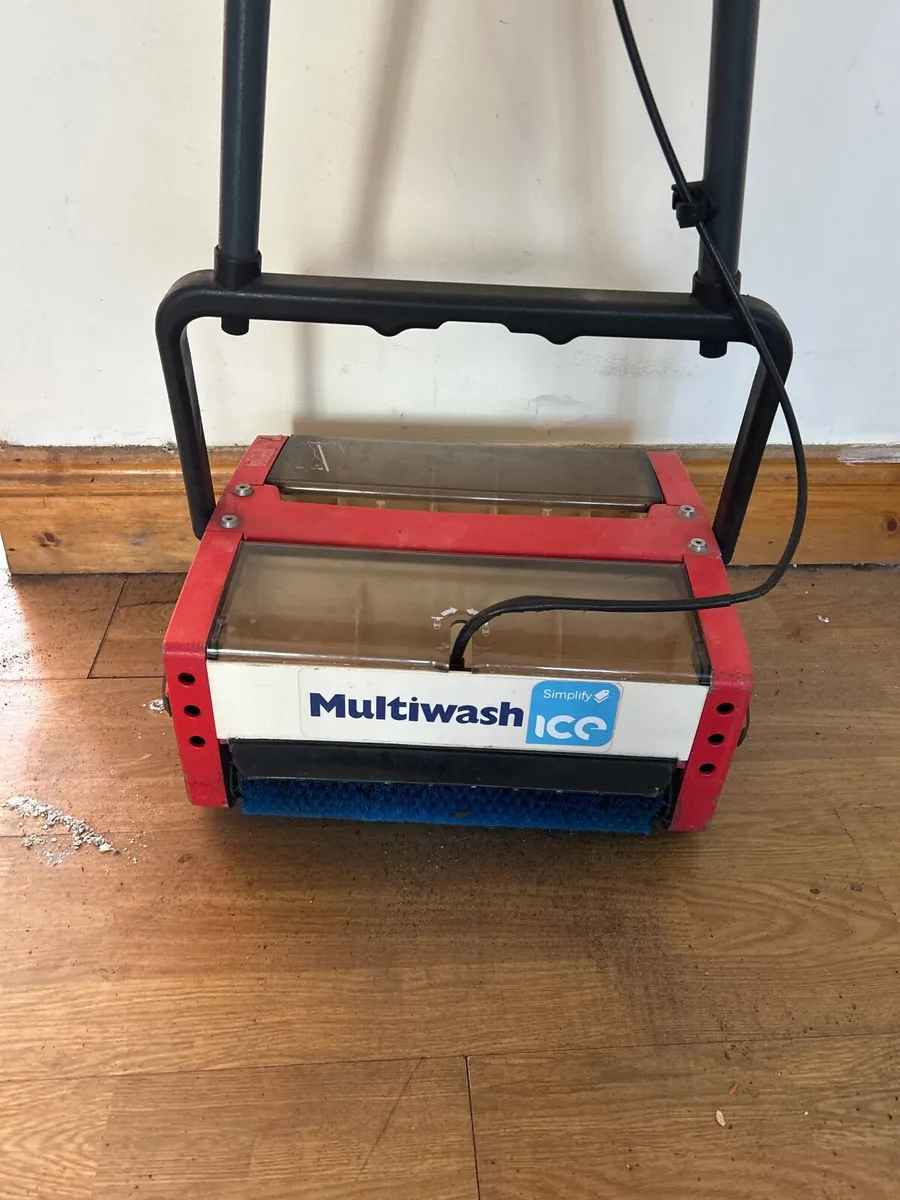 Truvox multi wash scrubber dryer - Image 1