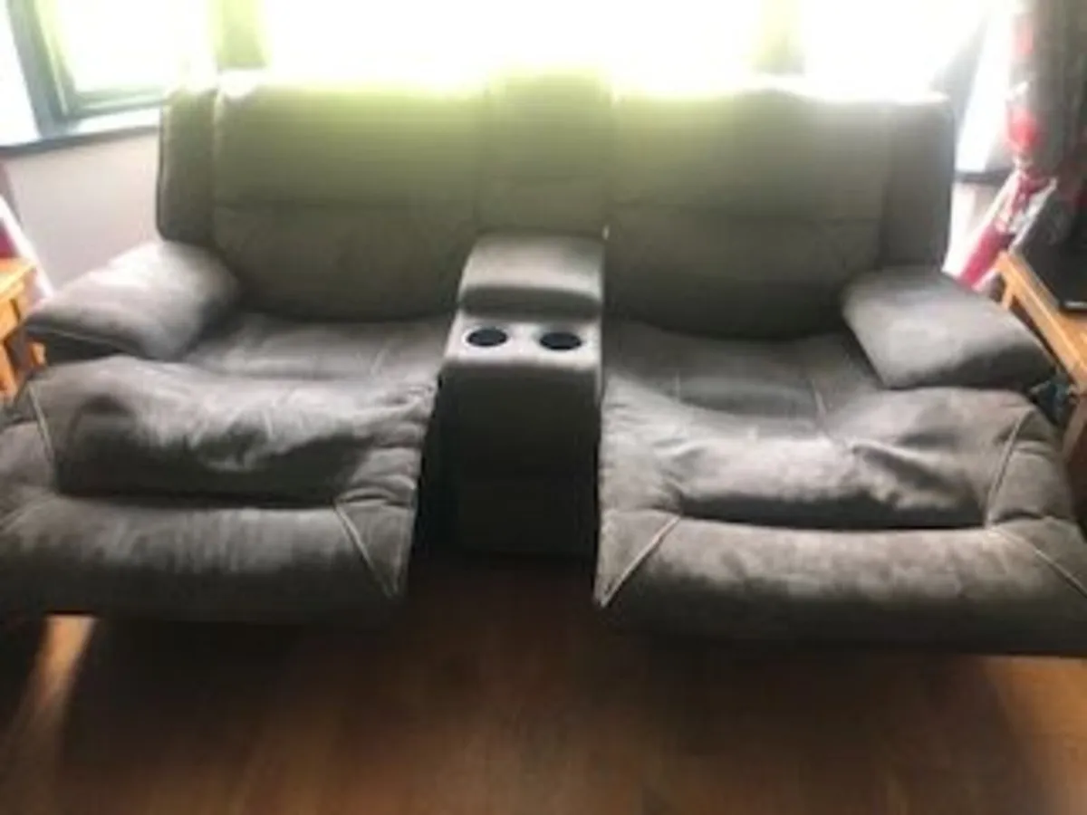 Two seater recliner - Image 1