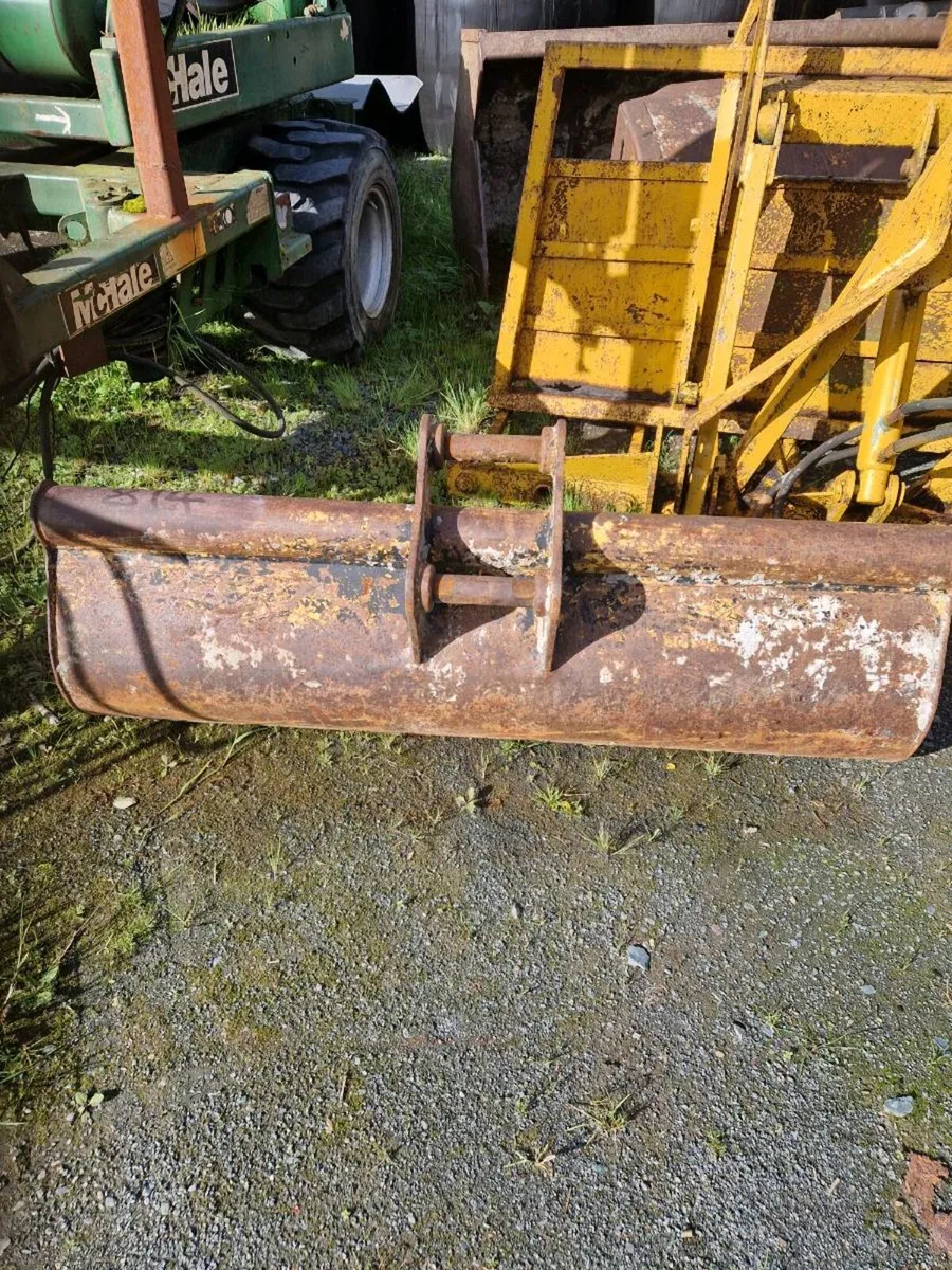 Bucket - Image 3
