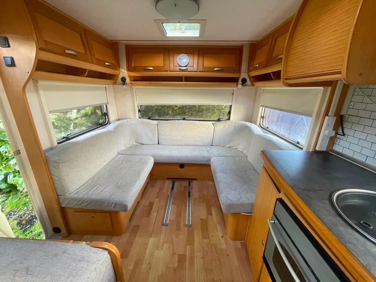 Caravan - Image 3