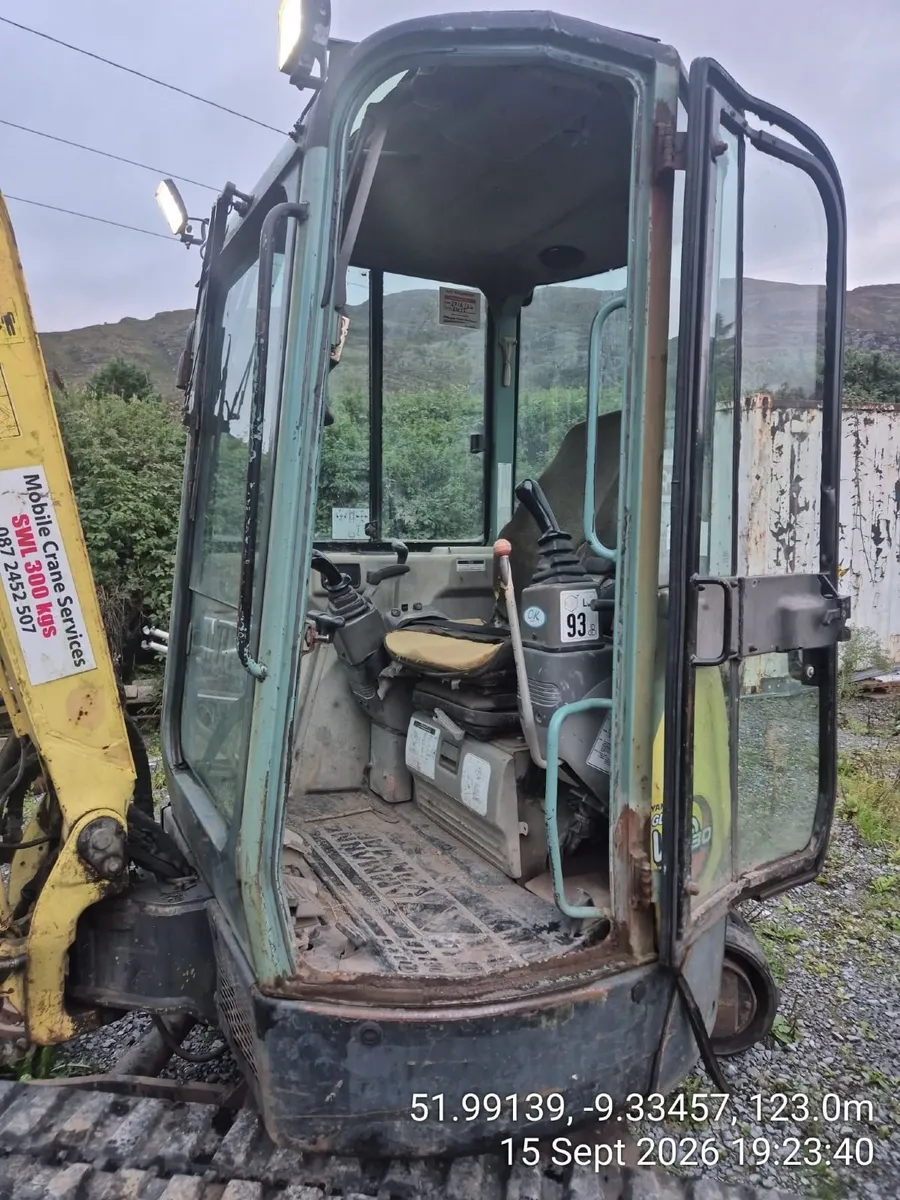 Yanmar Vio30 m 3 tonne Digger - Image 1