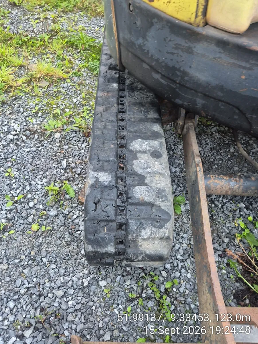 Yanmar Vio30 m 3 tonne Digger - Image 2