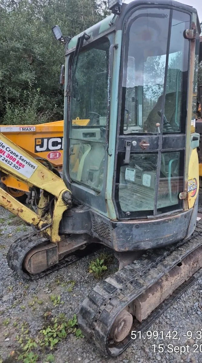 Yanmar Vio30 m 3 tonne Digger - Image 3