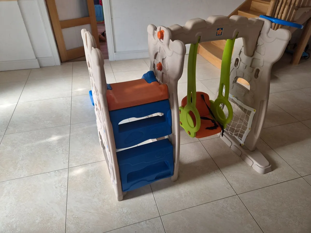 Grow'n Up Scramble 'n' Slide Play Centre - Image 4