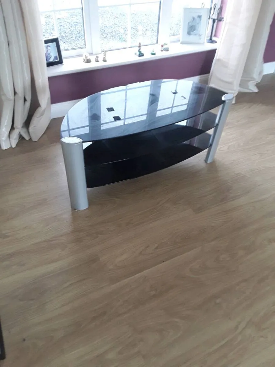 Television  table  10euro - Image 3