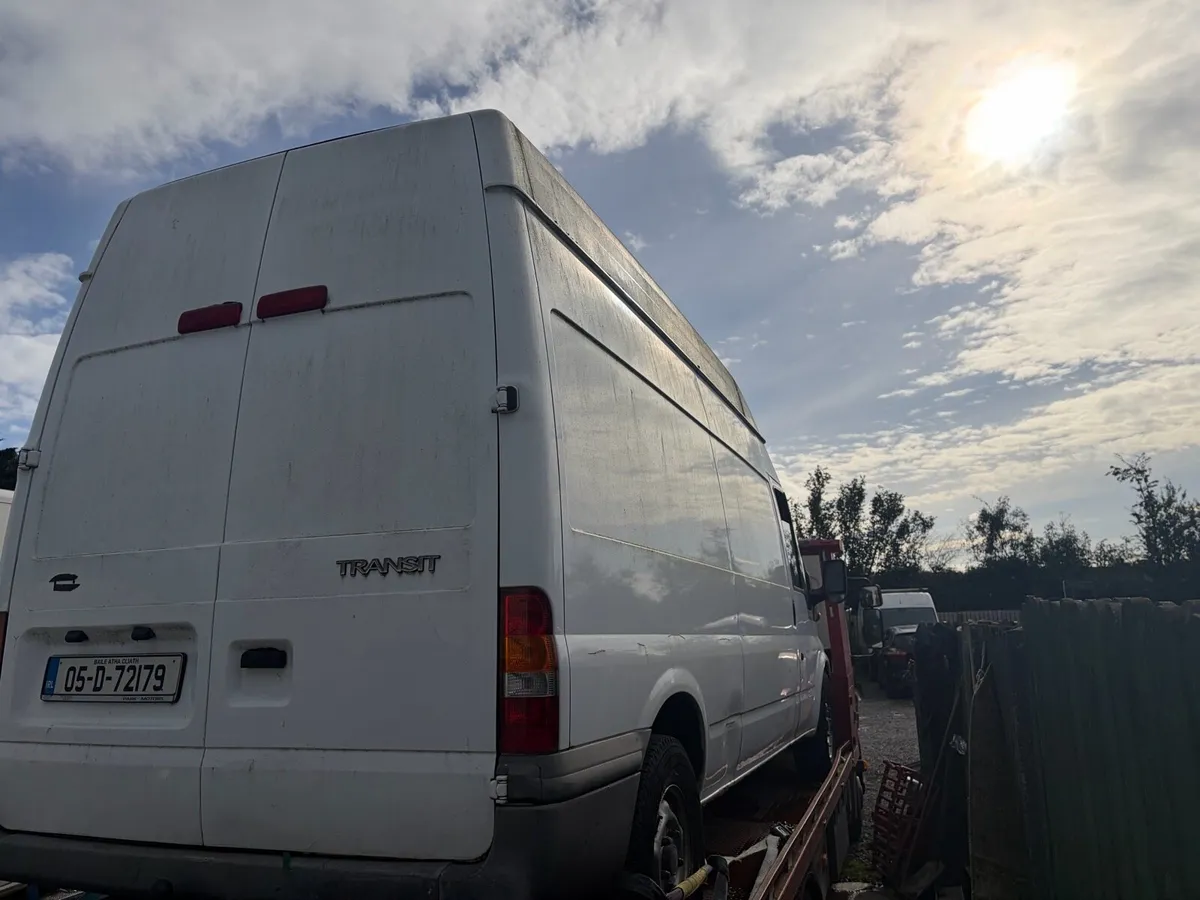 2005 Ford transit 90 T350 - Image 2