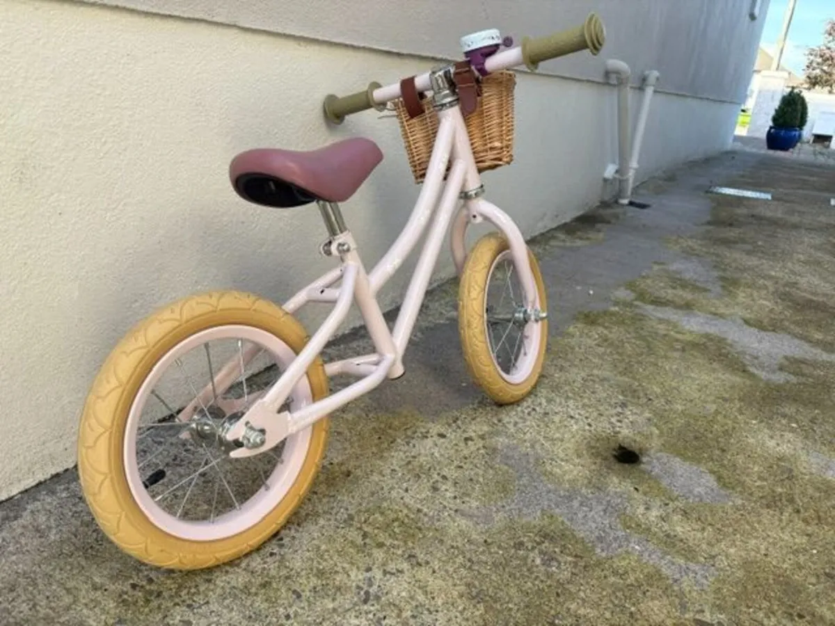 Balance Bike - Image 3