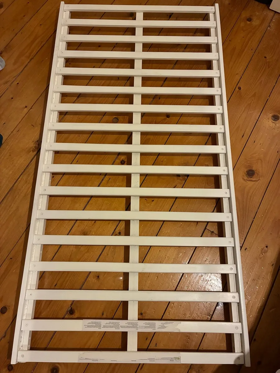 Cot bed/day bed - Image 1