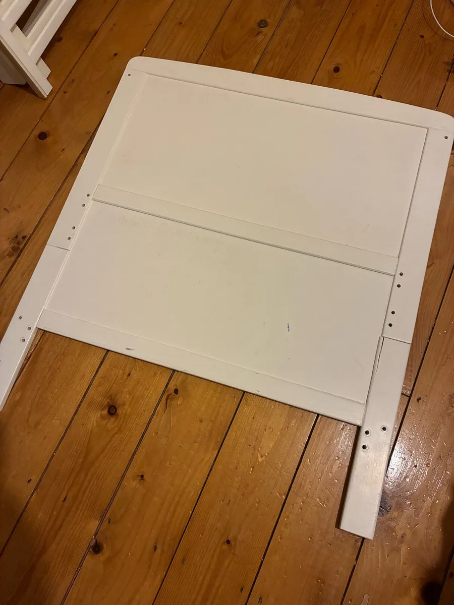 Cot bed/day bed - Image 4