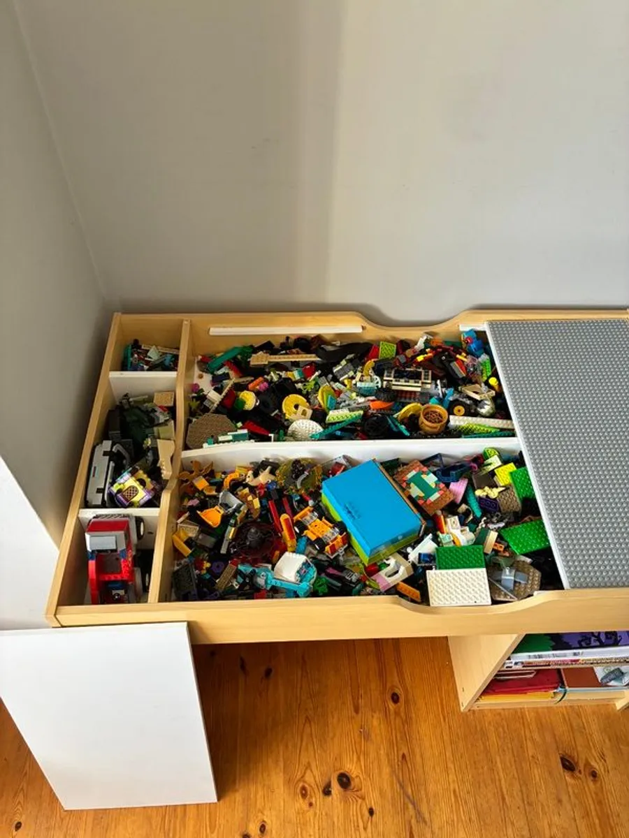 Room Furniture - Image 4