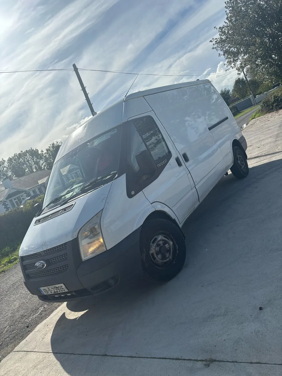 Ford Transit 4WD - Image 2
