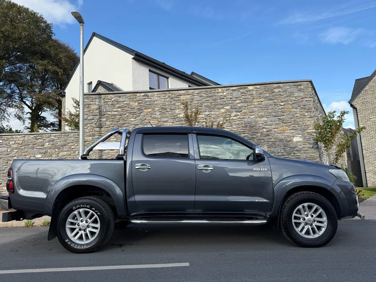 Toyota Hilux Doe 08-27 ! - Image 3