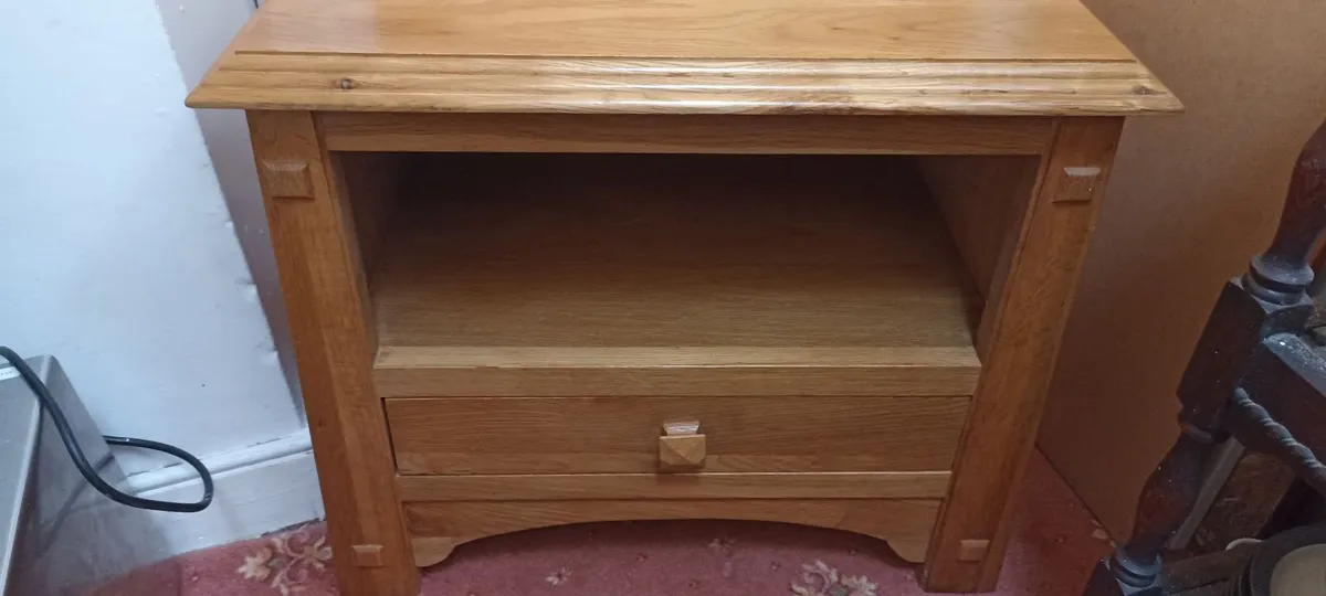 Oak Bedside Cabinet - Image 1