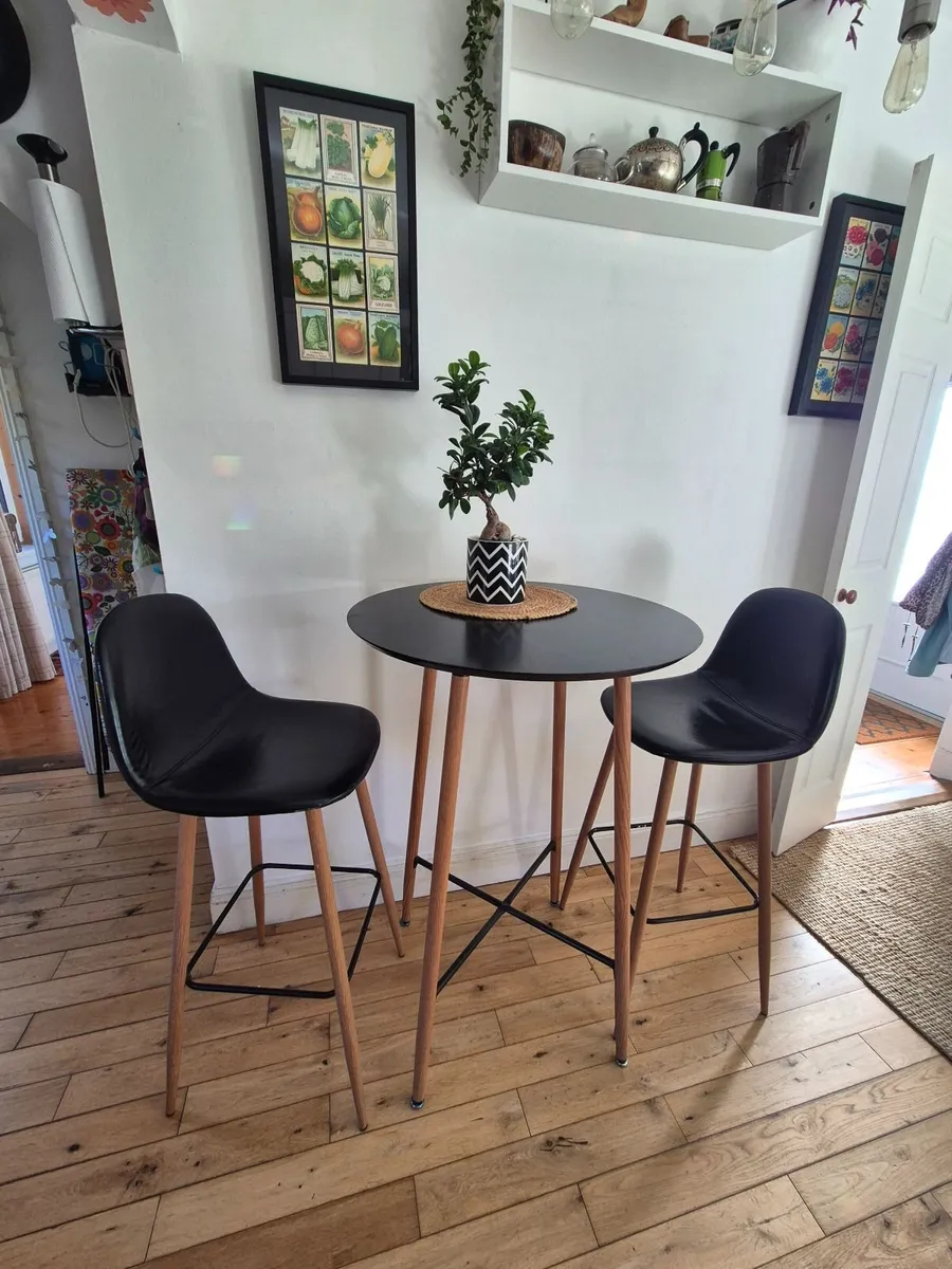 Breakfast bar set - Image 2
