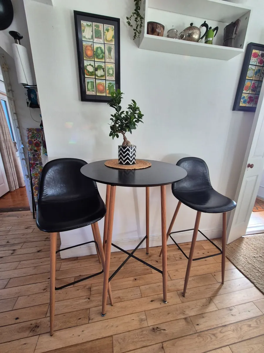 Breakfast bar set - Image 3