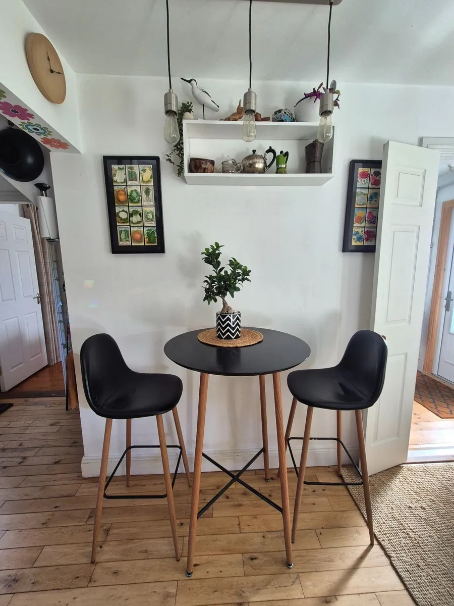 Breakfast bar set - Image 4