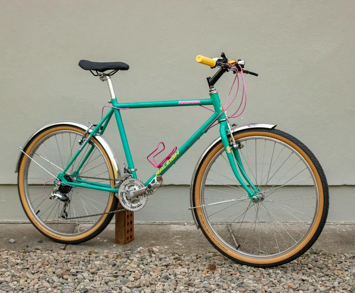 Vintage Raleigh Ascender Mountain Bike - Image 1