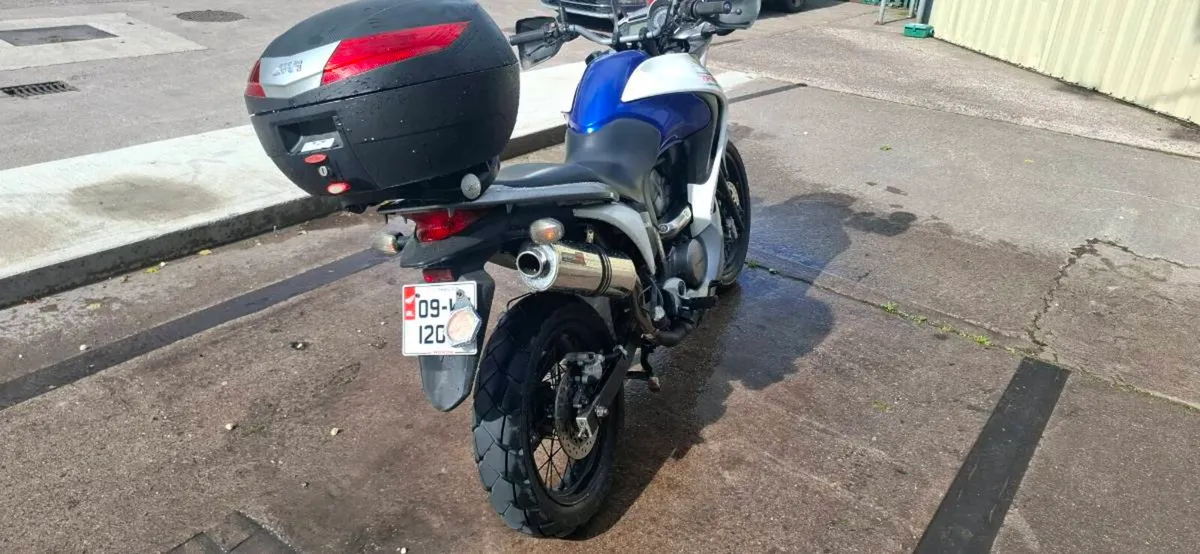 Honda Transalp 700v ABS - Image 4