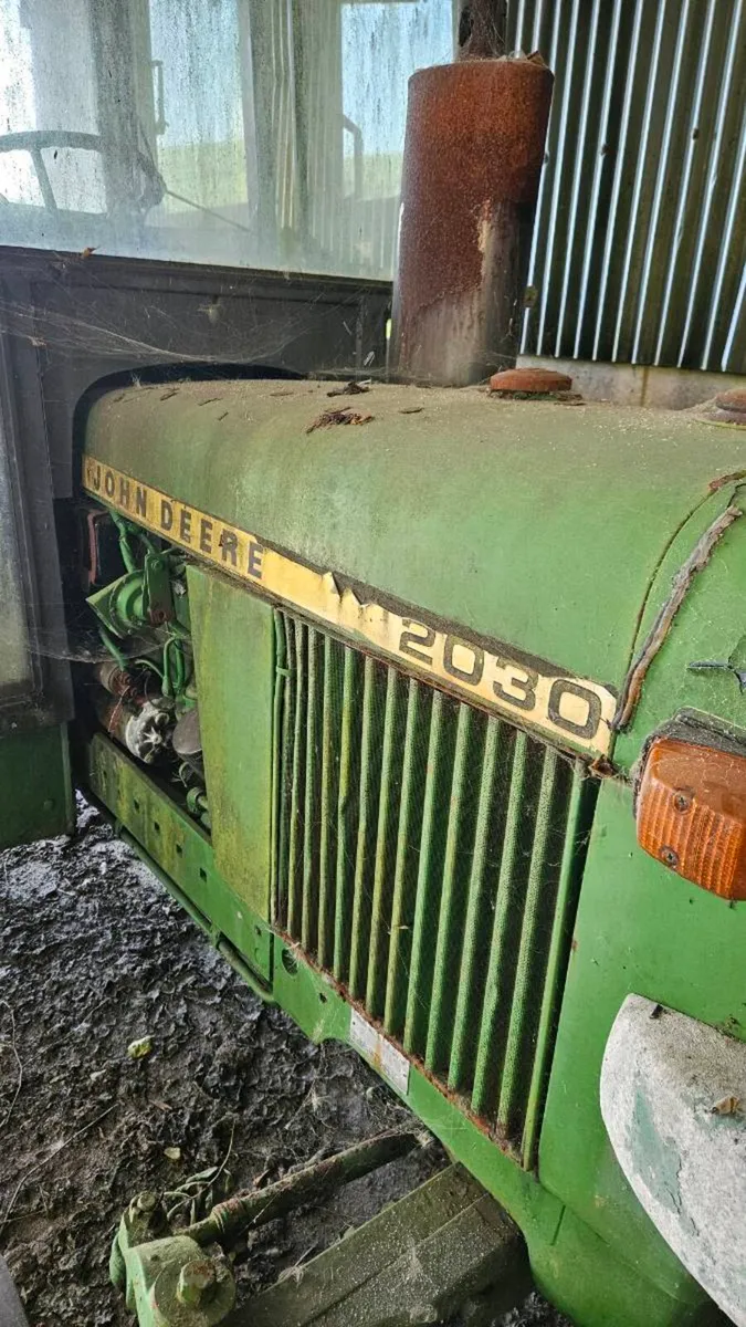 John Deere 2030 - Image 2
