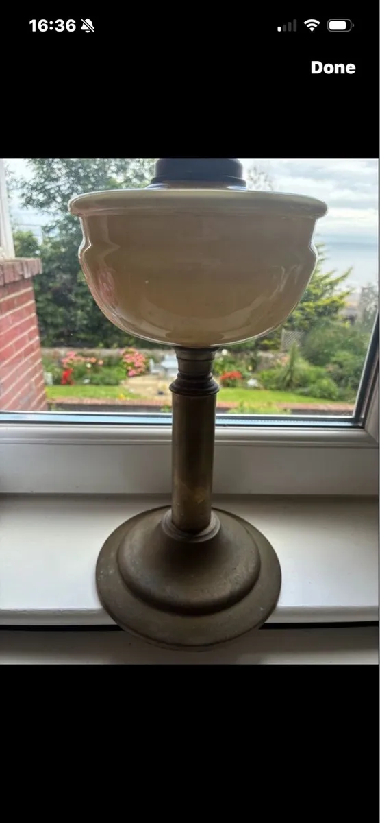 Antique Oil Lamp - Image 3