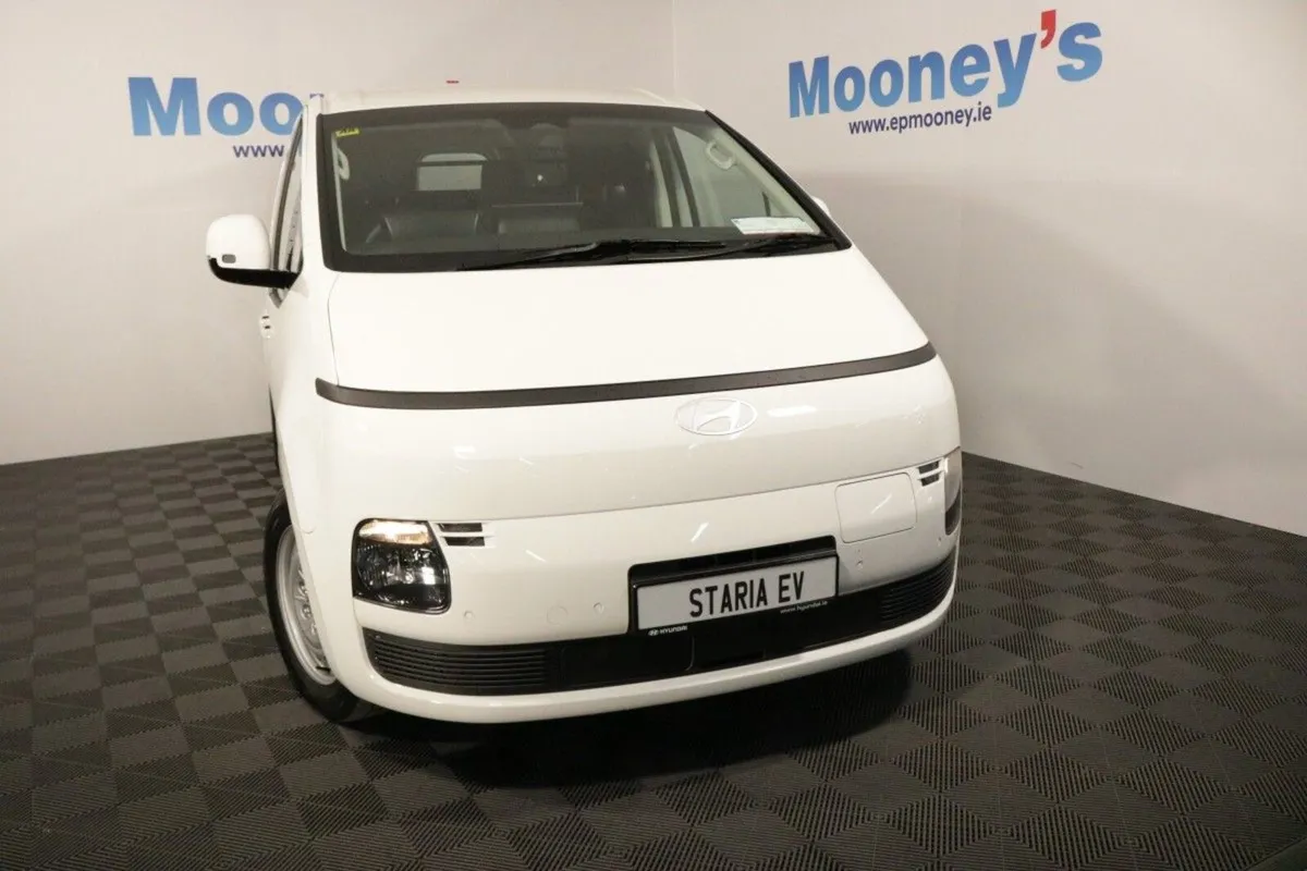Hyundai Staria Pro EV Commercial Van - Available t - Image 2