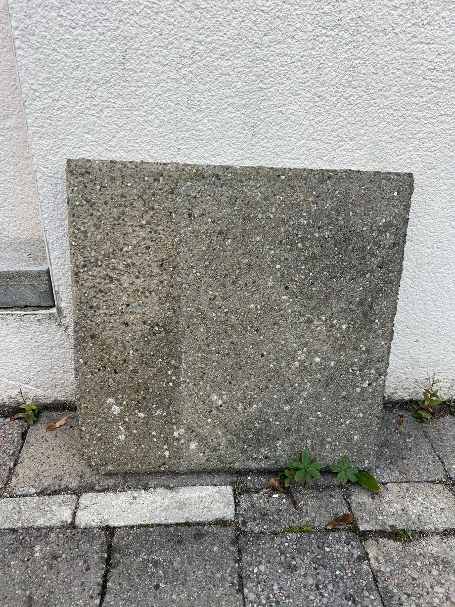 Grey Classic 400 x 400 x 40mm Outdoor Tiles - Image 4