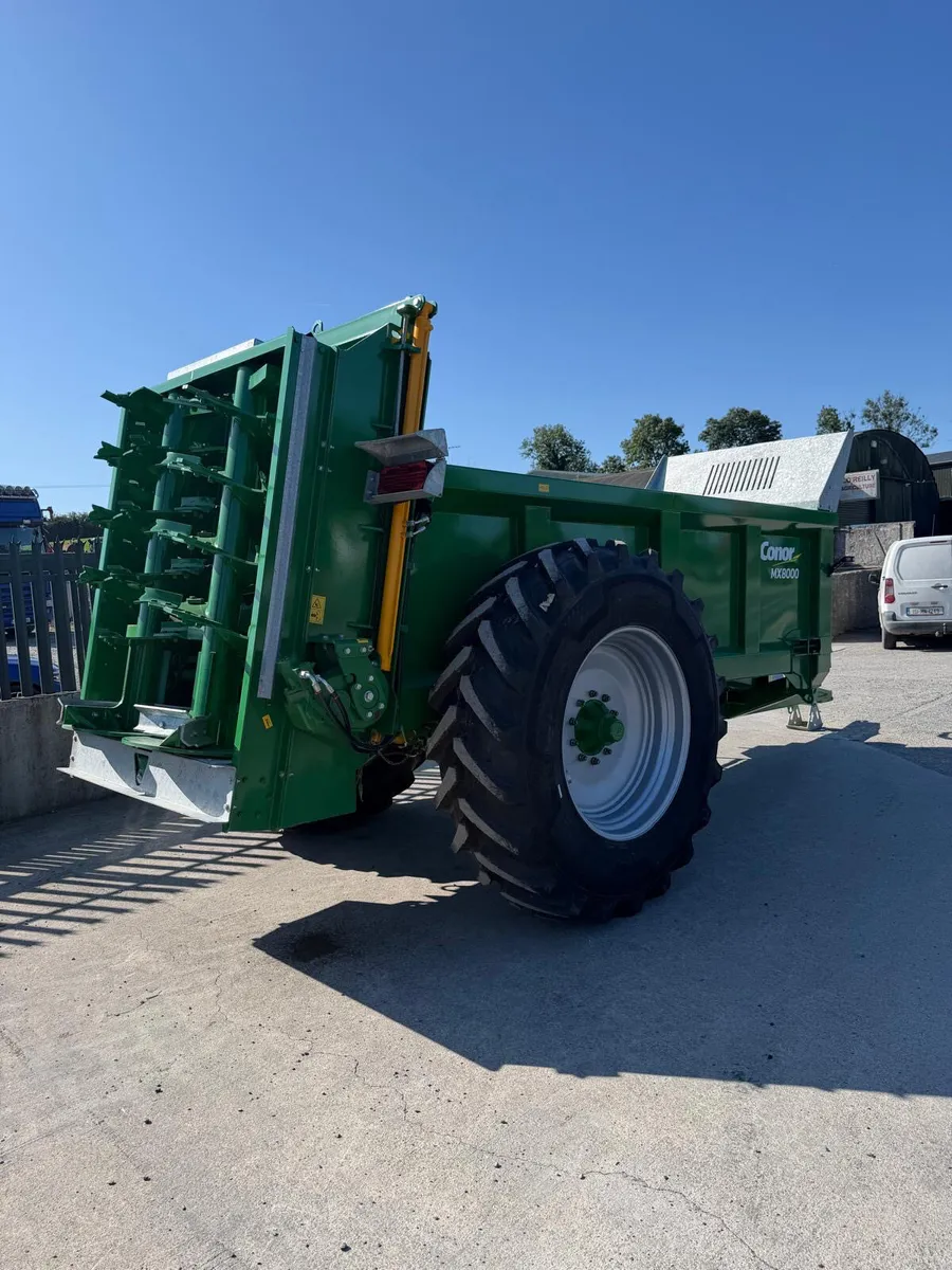 **New Conor MX8000 Rear Discharge** - Image 4