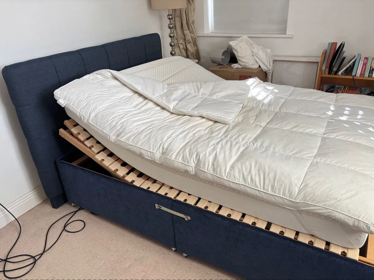 Adjustable electric bed - Image 2