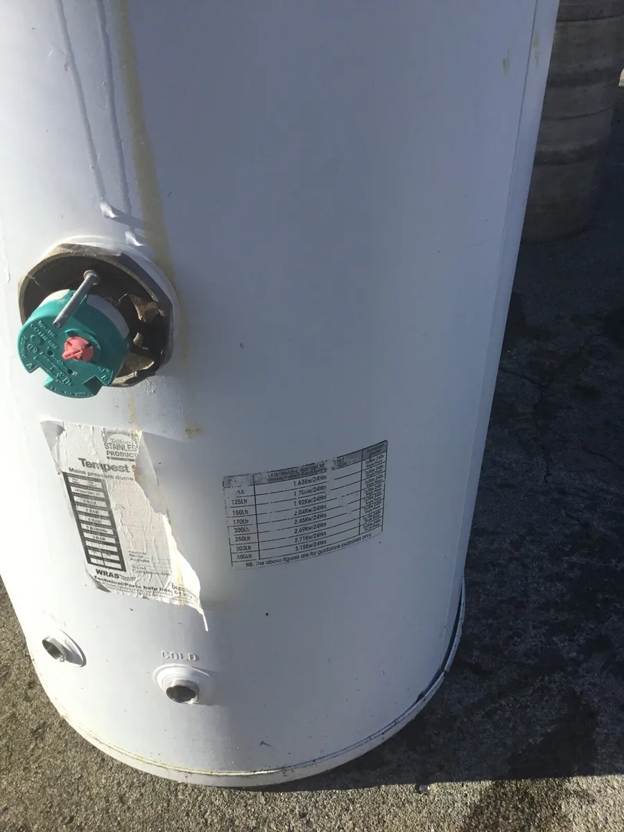 Telford tempest stainless steel water cylinder - Image 1