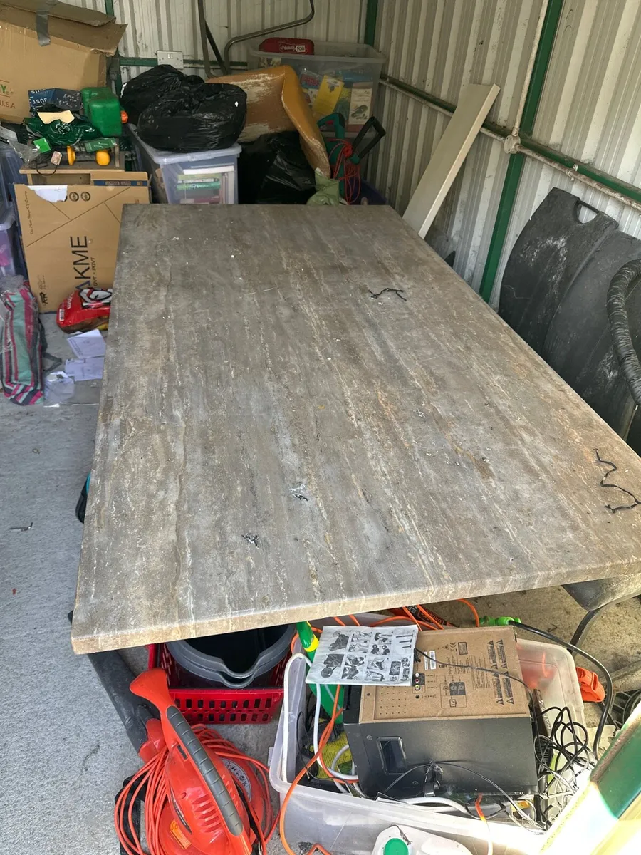 Marble kitchen table - Image 1