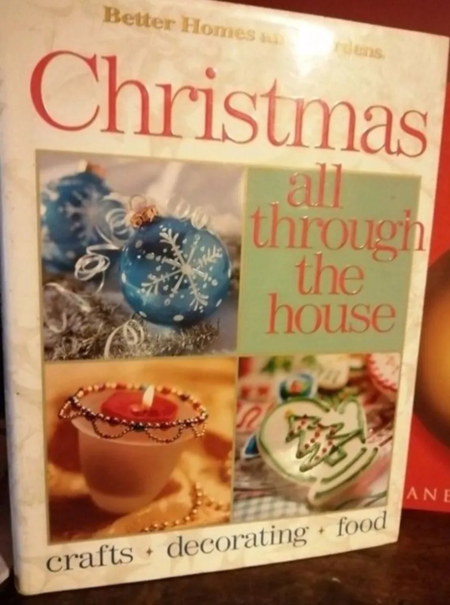 3 Christmas craft books for sale like new, get you - Image 2