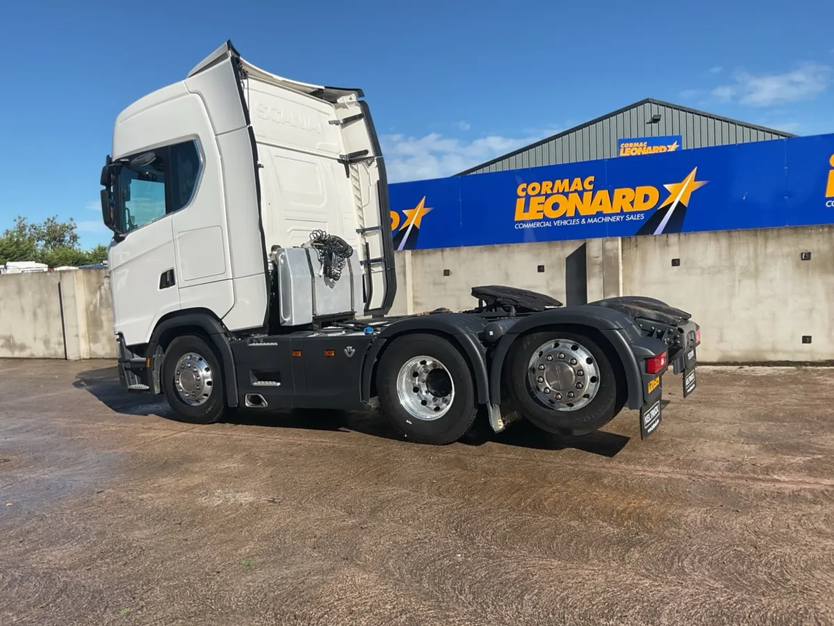 2022 Scania S660 6x2 Tag Axle - Image 3